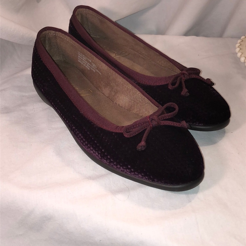 Aerosoles Fast Bet Burgundy Wine Fabric Flat